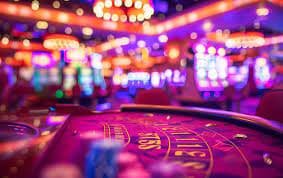 Antarmuka permainan Fa Cai Shen Deluxe di platform kudaemas dengan simbol dan reel yang jelas